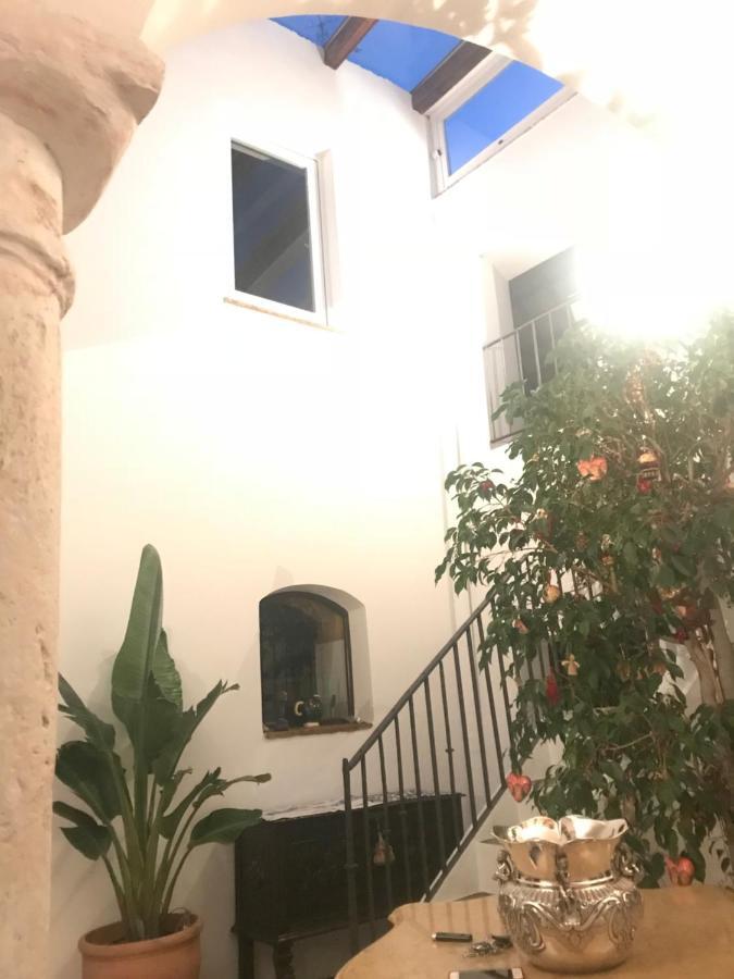 Bed and Breakfast Casa Antigua - Terraza Con Vistas Al Mar Медина-Сидония Экстерьер фото